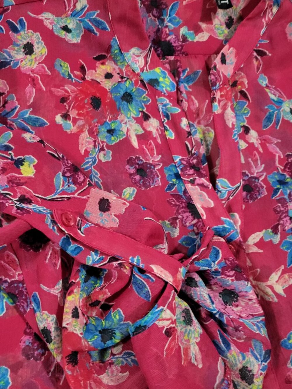 KUT From the Kloth Pink Floral Roll Tab Blouse XL Lightweight Button Front Top - Picture 5 of 6